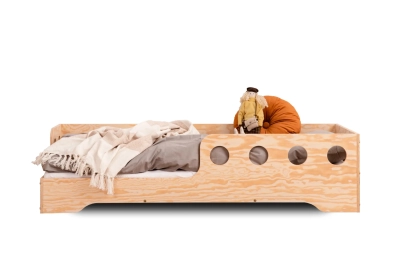 Einzelbett für Kinder mit Rausfallschutz und Lattenrost TILA 5 Montessori Holz