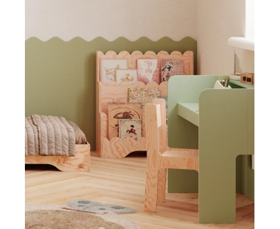Kinderbücherregal LULU Montessori aus Holz